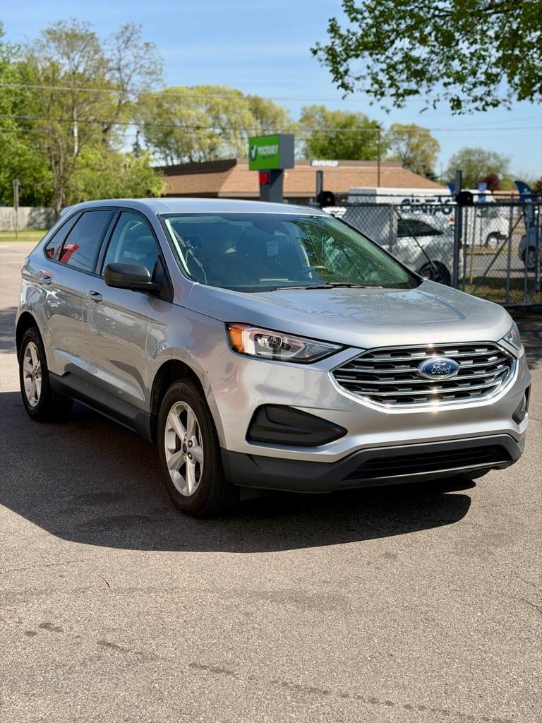 Ford Edge SE FWD 2021