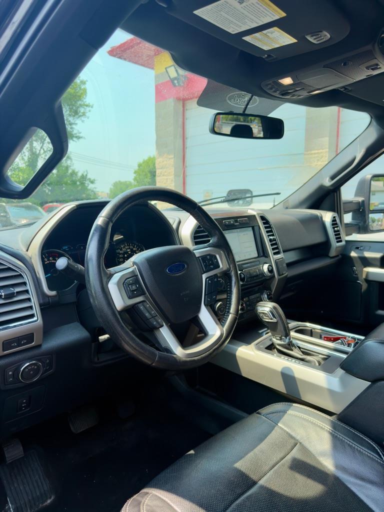Ford F-150 Lariat SuperCrew 5.5-ft. Bed 4WD 2016