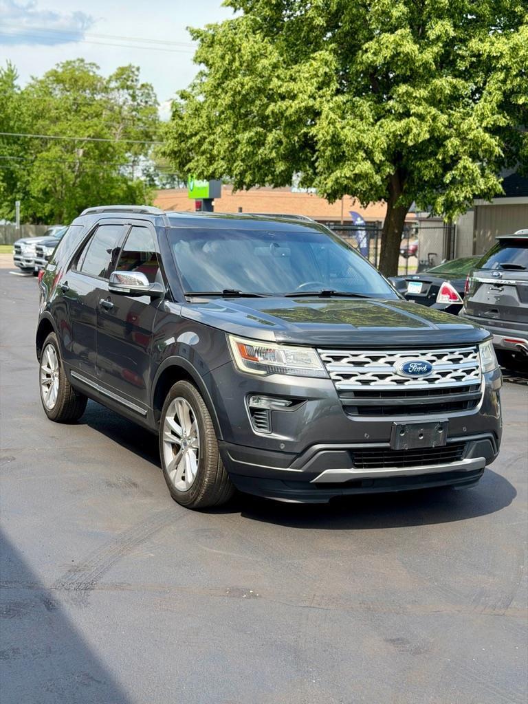 Ford Explorer XLT 4WD 2019