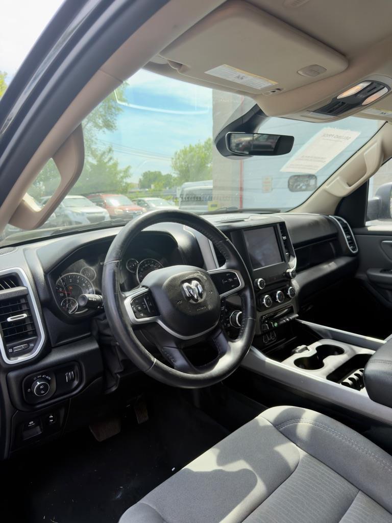 RAM 1500 Big Horn Quad Cab 4WD 2020