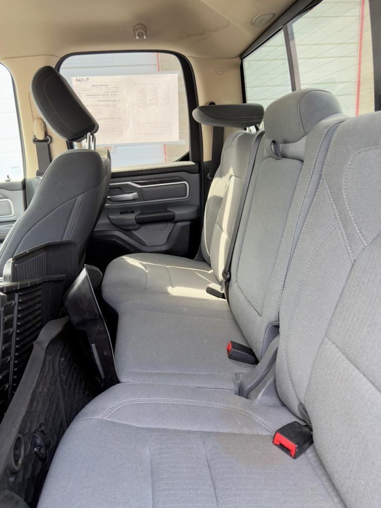 RAM 1500 Big Horn Quad Cab 4WD 2020