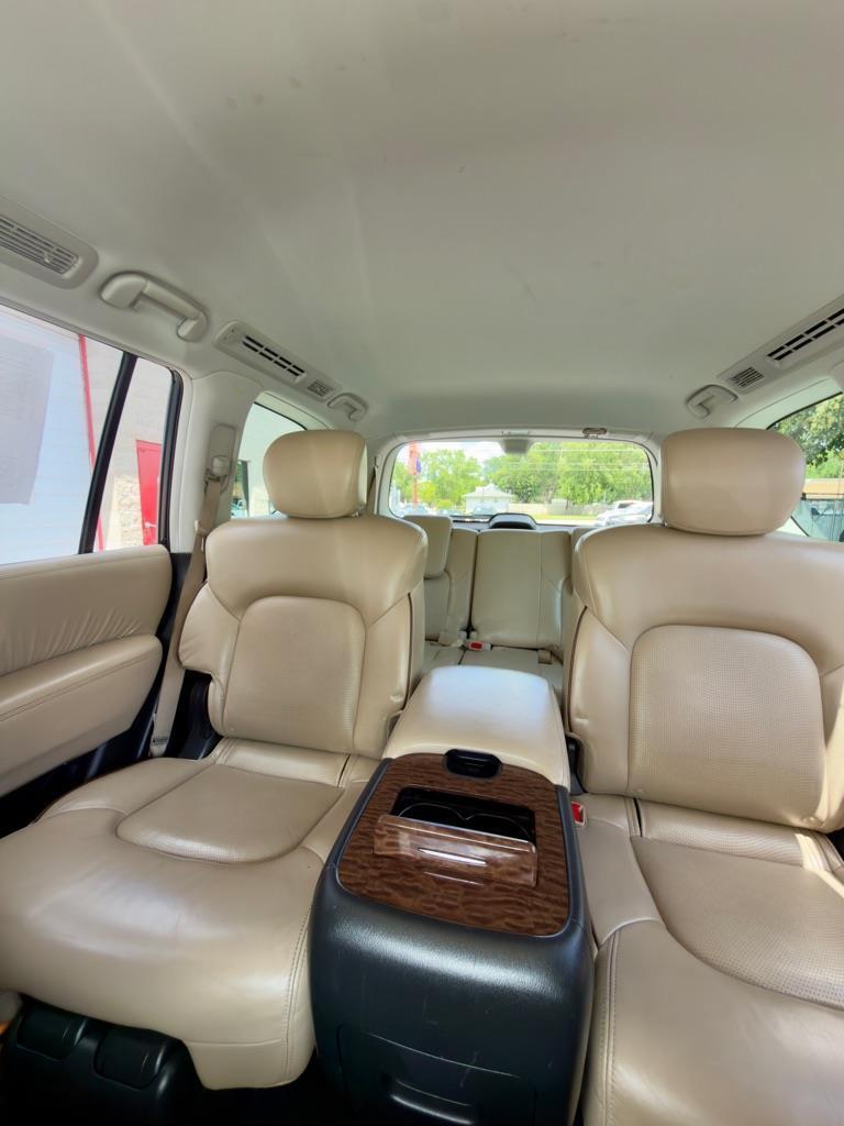 Nissan Armada Platinum AWD 2018