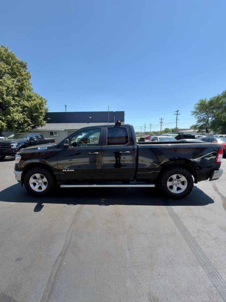 RAM 1500 Big Horn Quad Cab 4WD 2023
