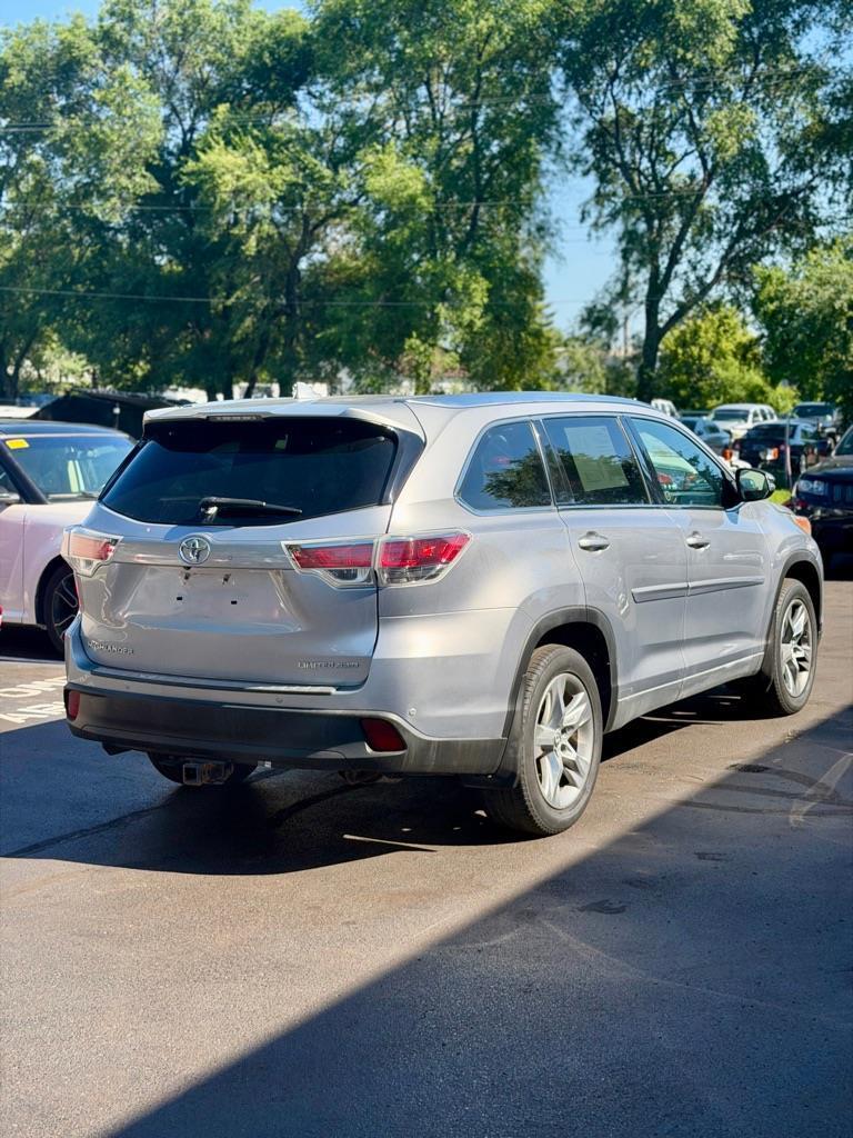 Toyota Highlander Limited AWD V6 2016