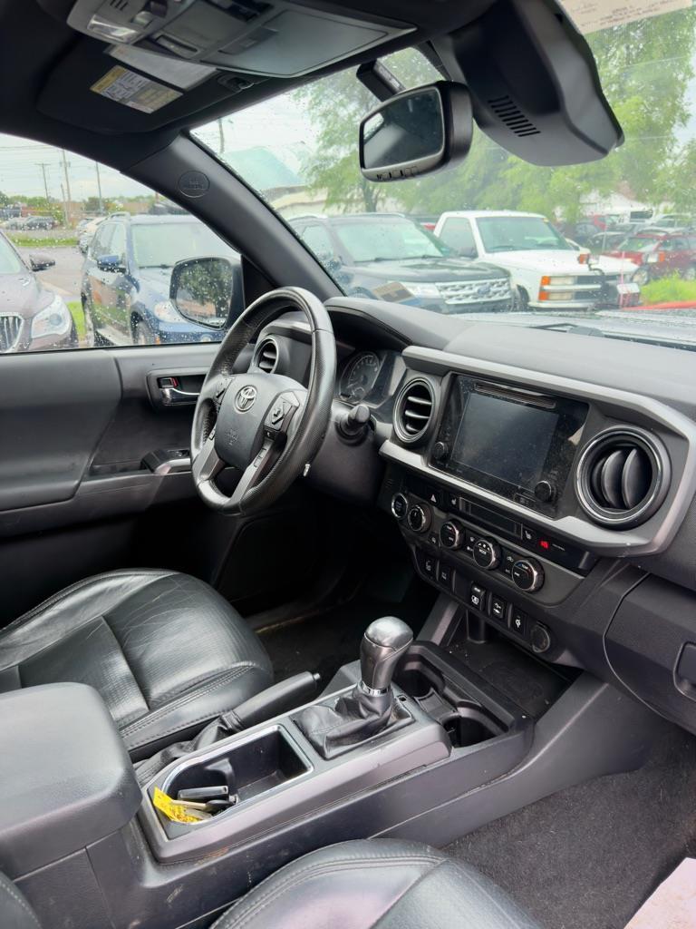 Toyota Tacoma SR5 Double Cab Super Long Bed V6 6AT 4WD 2019