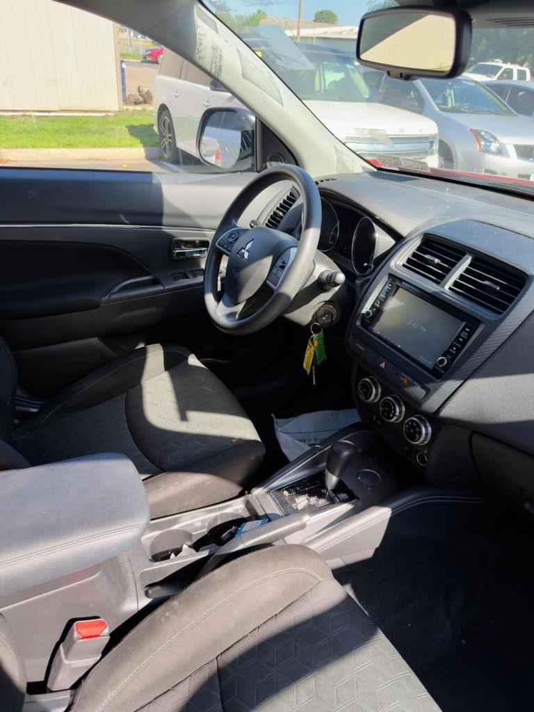 Mitsubishi Outlander Sport 2.0 ES CVT 2021