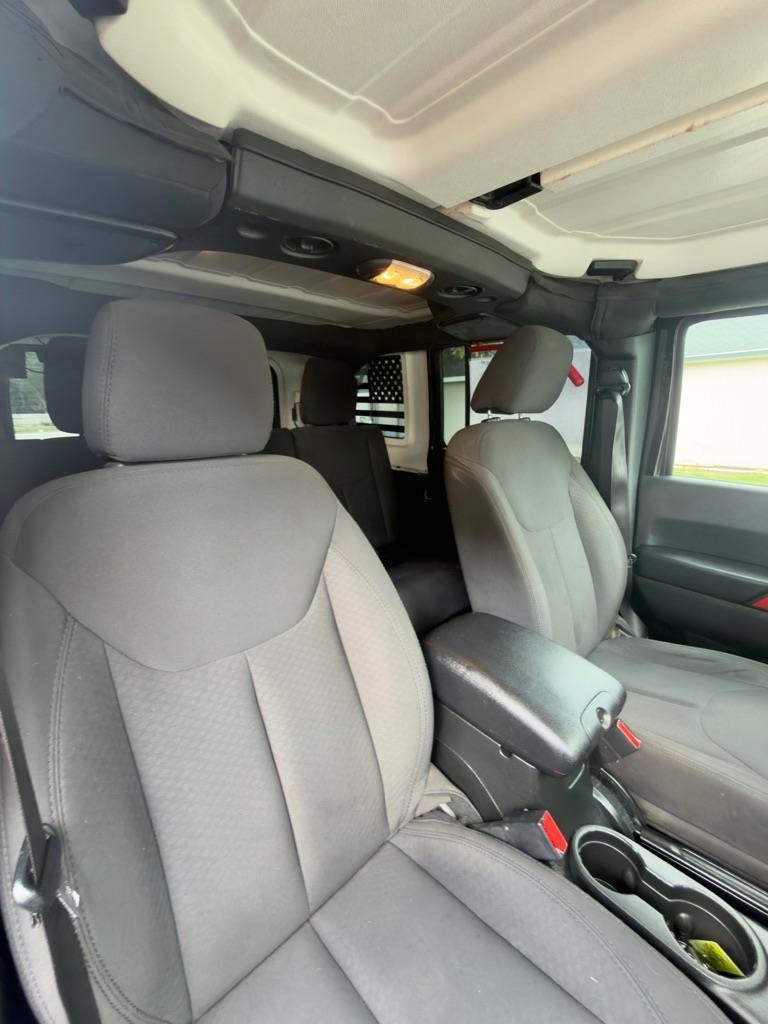 Jeep Wrangler Unlimited Sport 4WD 2017