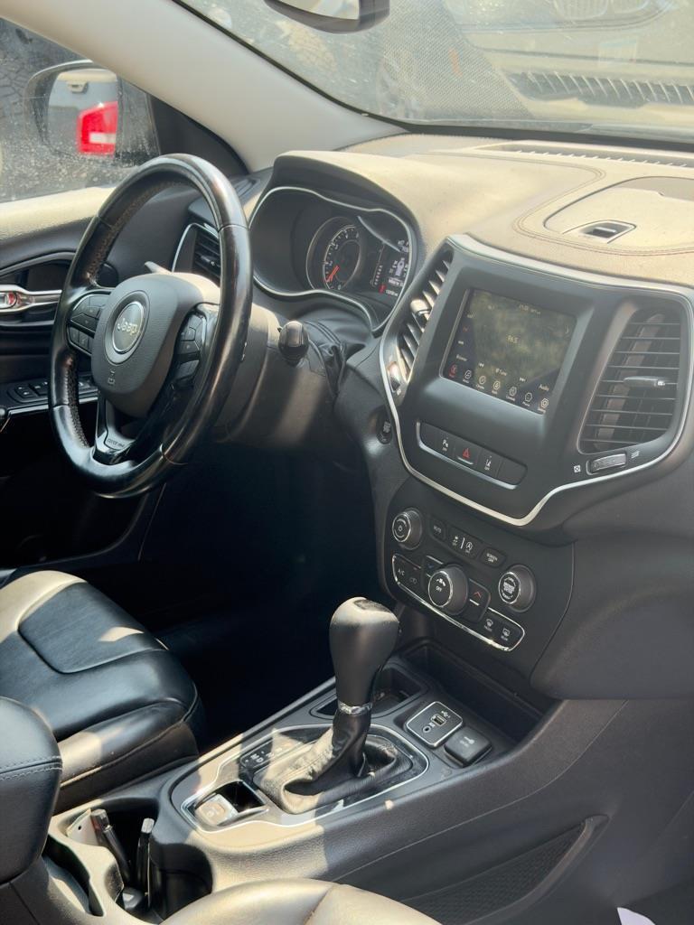 Jeep Cherokee Latitude Plus FWD 2021