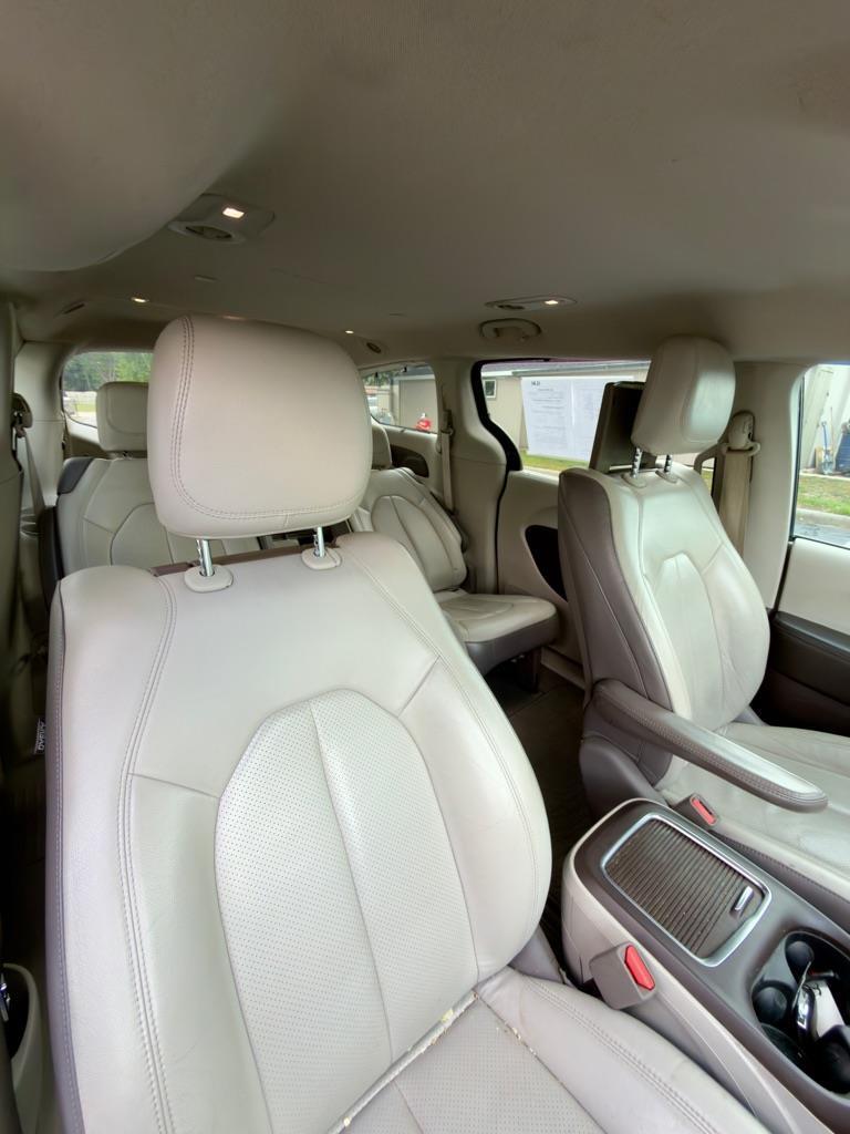 Chrysler Pacifica Touring-L Plus 2017