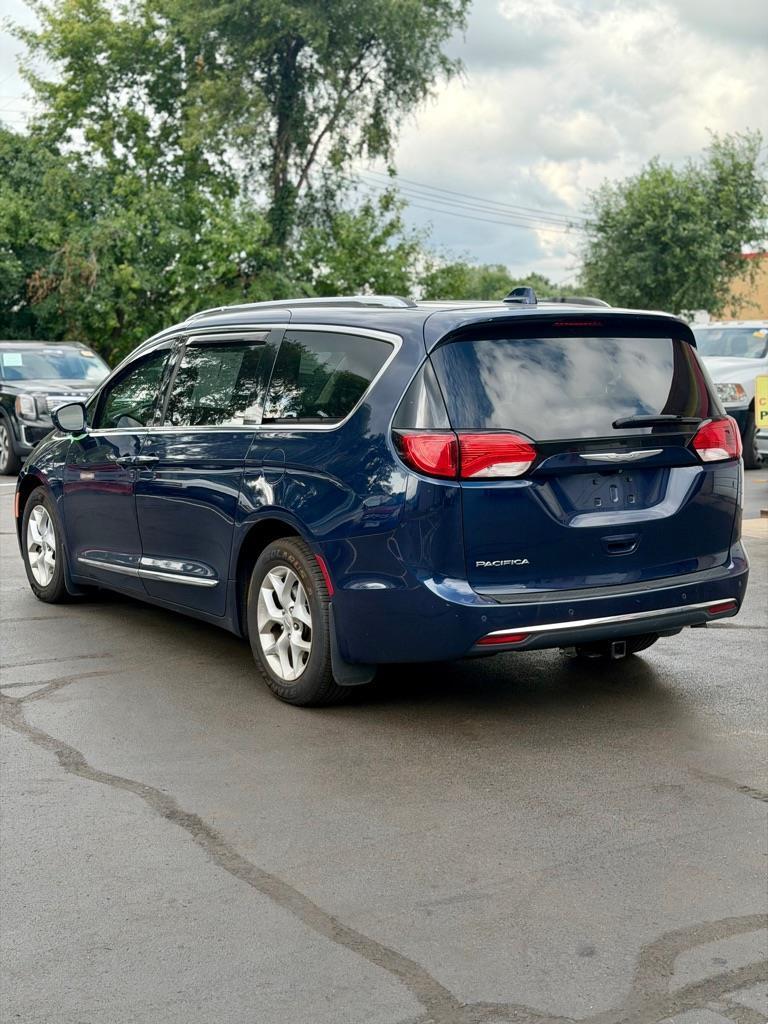 Chrysler Pacifica Touring-L Plus 2017
