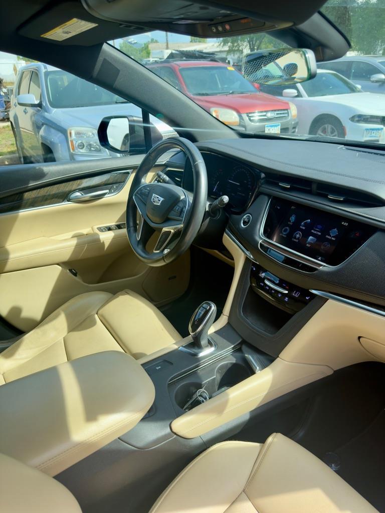 Cadillac XT5 Base 2017