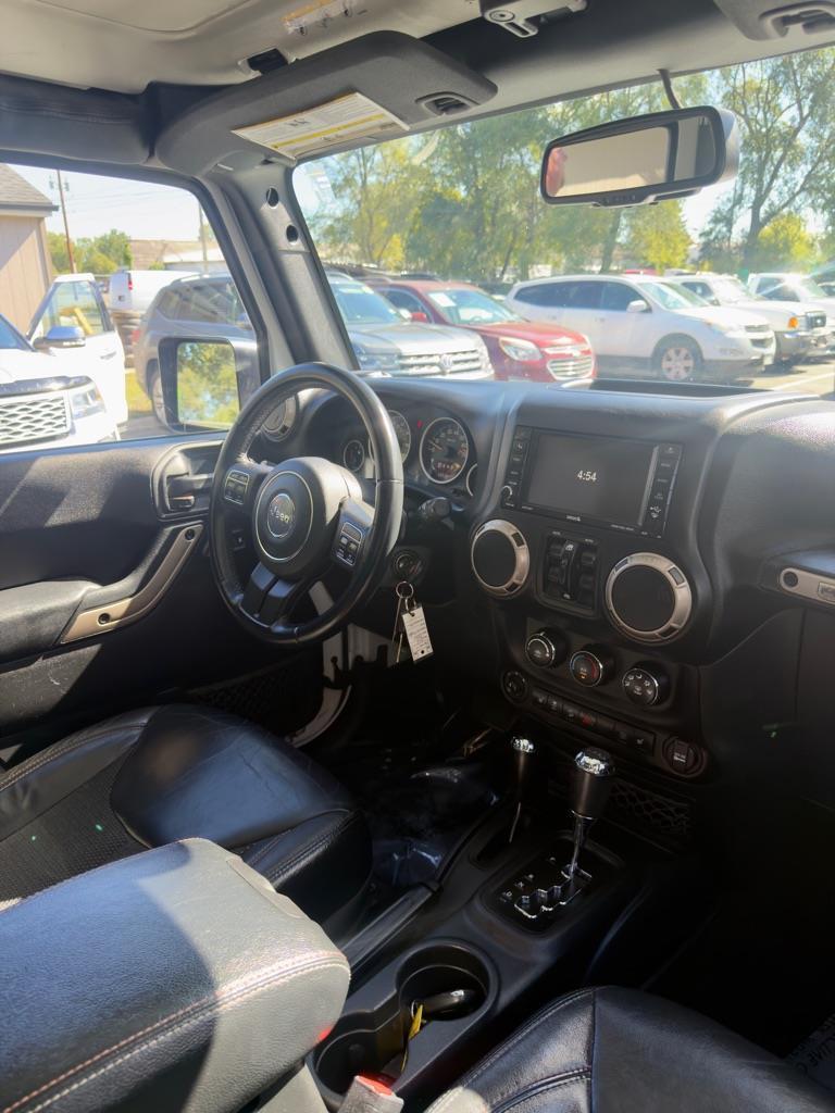 Jeep Wrangler Unlimited Sahara 4WD 2016