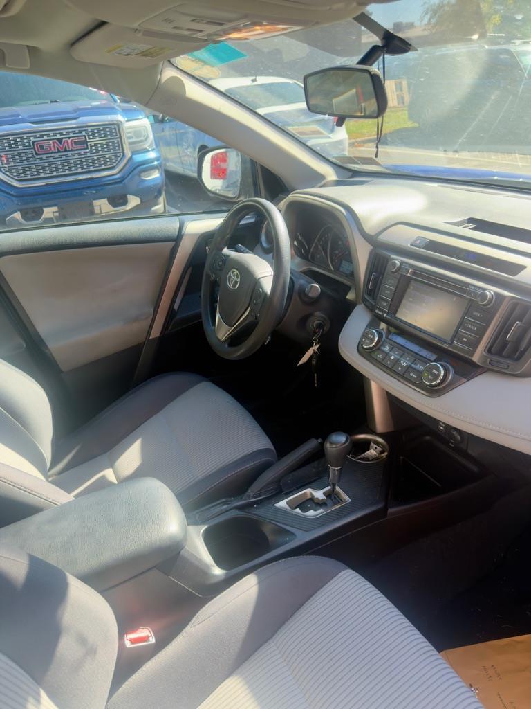 Toyota RAV4 XLE AWD 2015