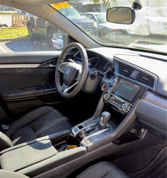 Honda Civic EX-T Sedan CVT 2016