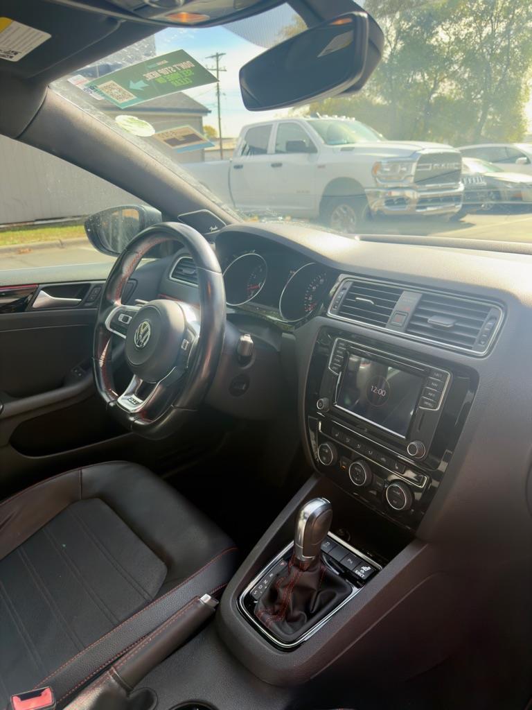 Volkswagen Jetta 2.0T GLI 6A 2017