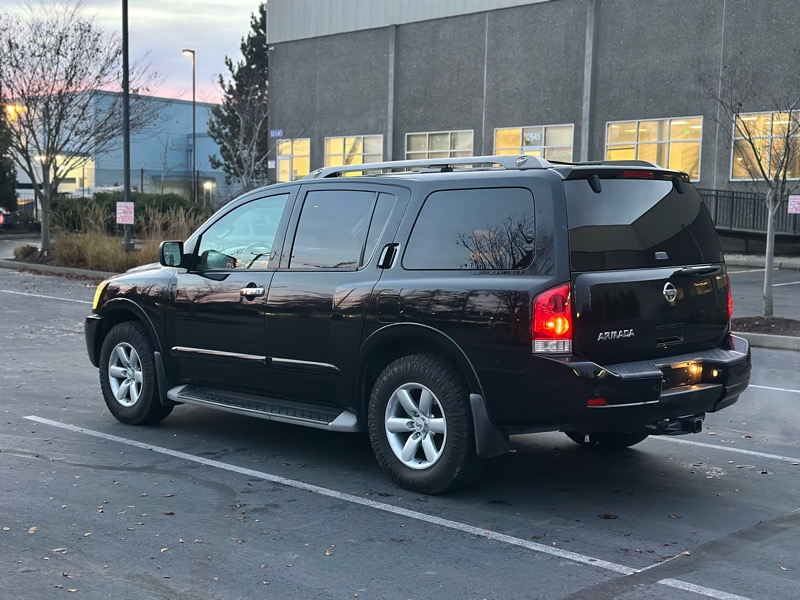 Nissan Armada SL 2WD 2014