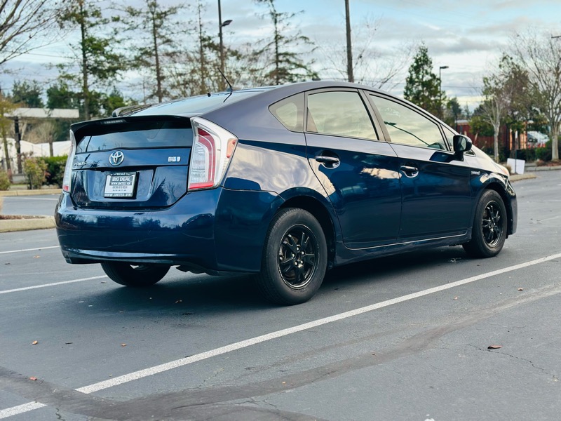 Toyota Prius Four 2015