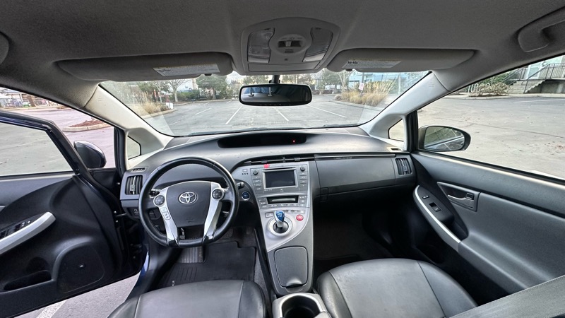 Toyota Prius Four 2015