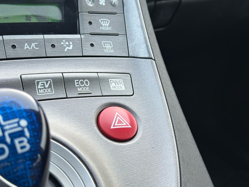 Toyota Prius Four 2015