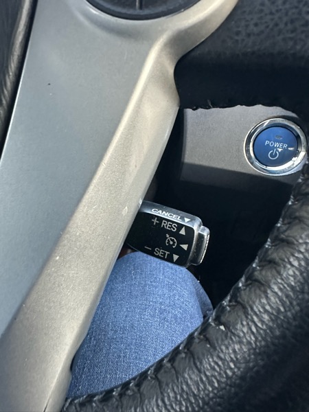 Toyota Prius Four 2015