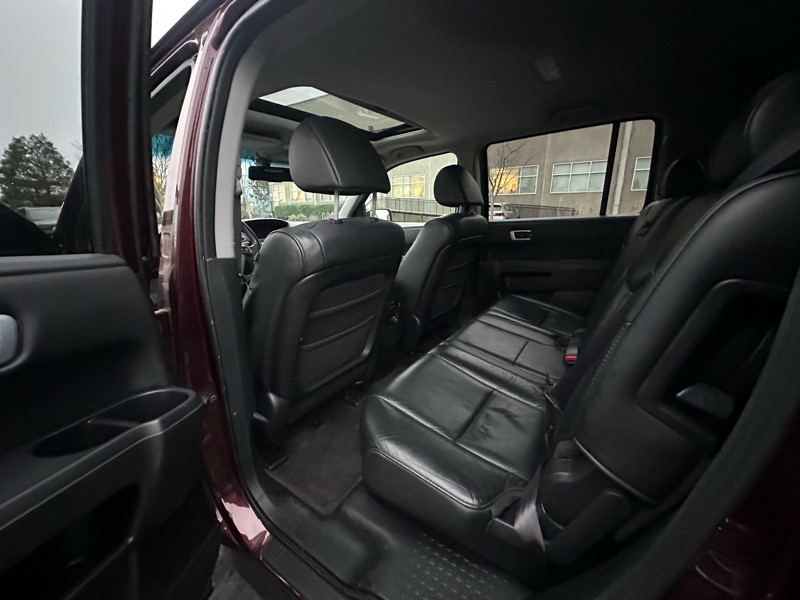 Honda Pilot EX-L 4WD 5-Spd AT 2011