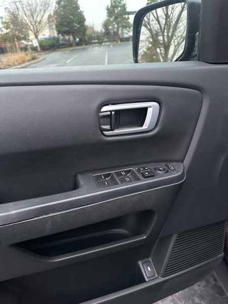 Honda Pilot EX-L 4WD 5-Spd AT 2011