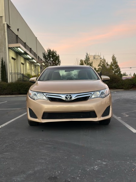 Toyota Camry L 2012