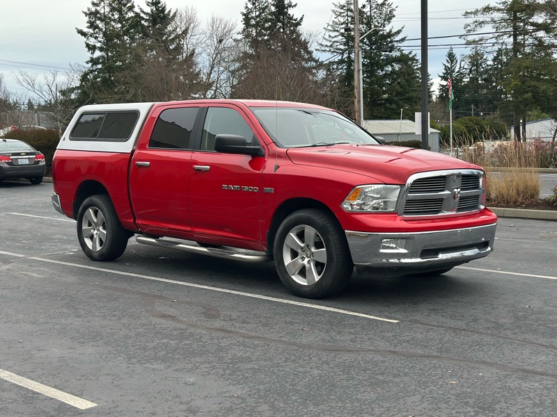 RAM 1500 SLT 4x4 Crew Cab 6'4" Box 2012