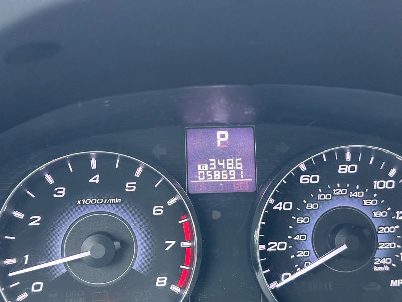 Subaru Outback 2.5i Premium 2011