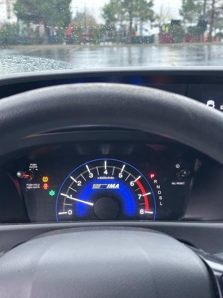 Honda Civic Hybrid CVT AT-PZEV 2013