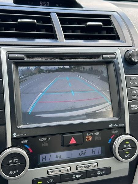 Toyota Camry Hybrid XLE 2014