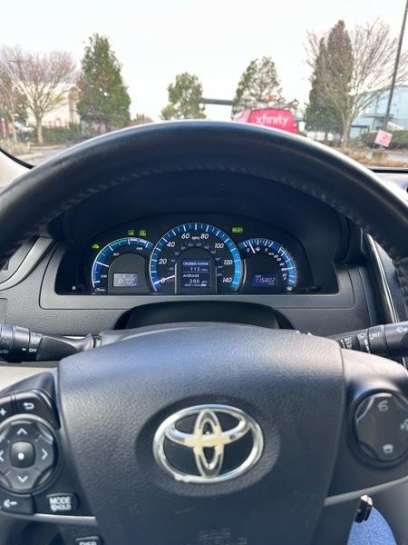 Toyota Camry Hybrid XLE 2014