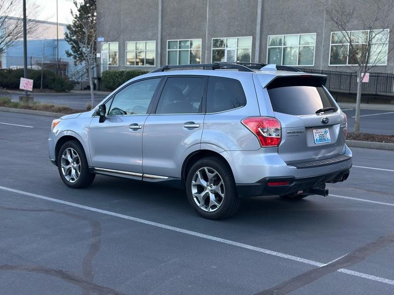 Subaru Forester 2.5i Touring 2016