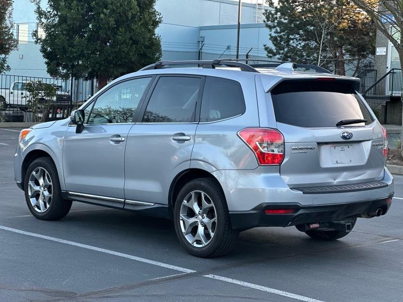 Subaru Forester 2.5i Touring 2016
