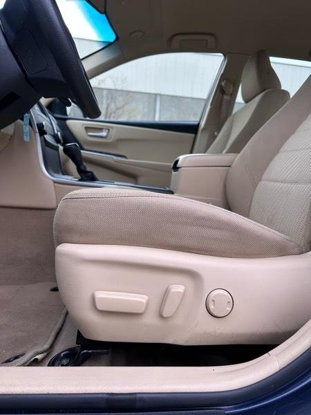 Toyota Camry SE 2017