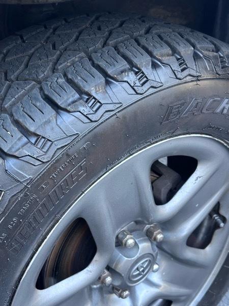 Toyota RAV4 Base I4 4WD 2011