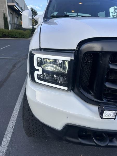 Ford F-350 SD Lariat Crew Cab Long Bed 4WD 2004