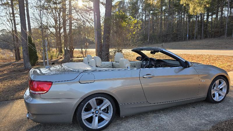 BMW 3-Series 335i Convertible 2008