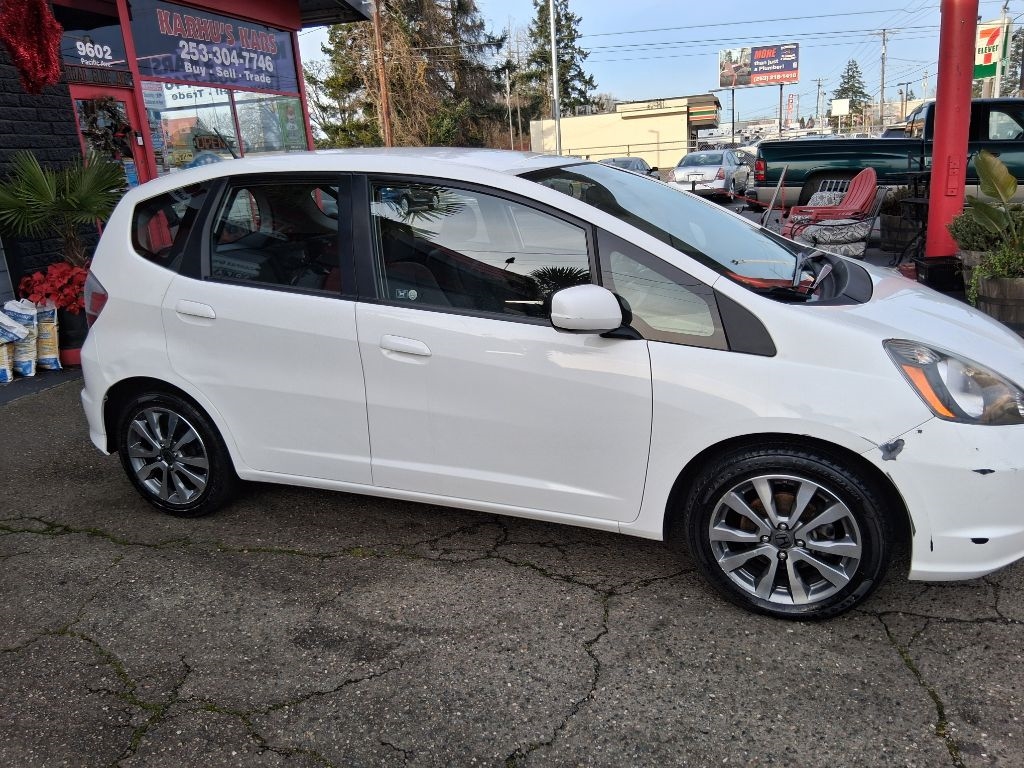Honda Fit 5-Speed AT 2013