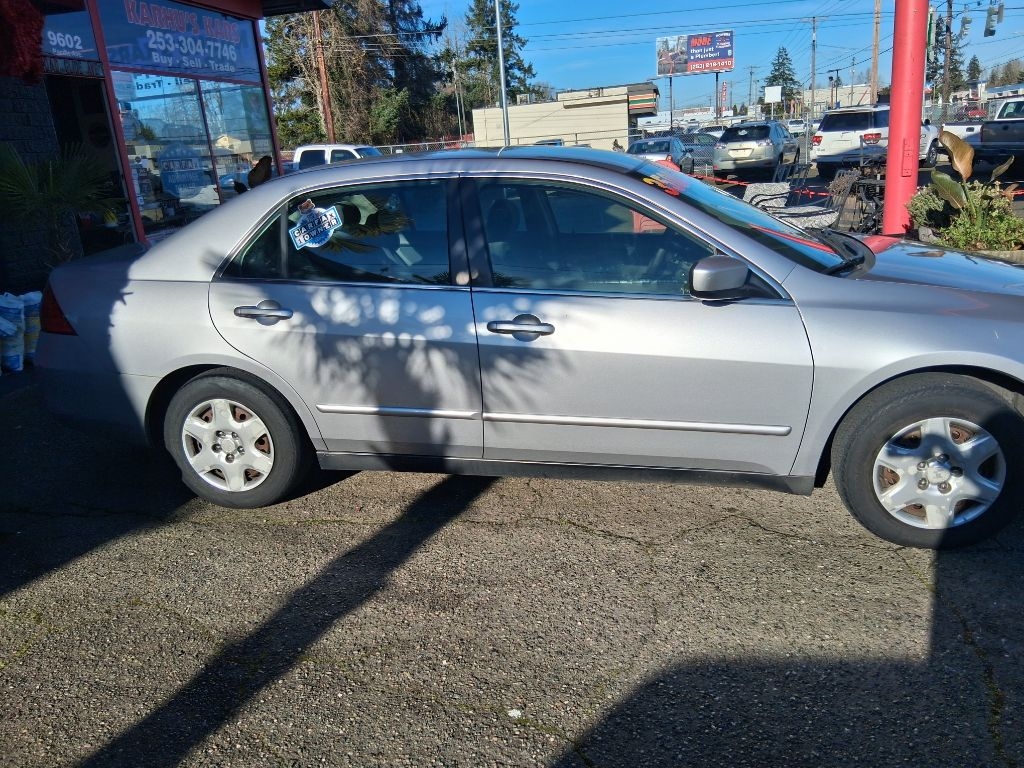 Honda Accord LX sedan AT 2006
