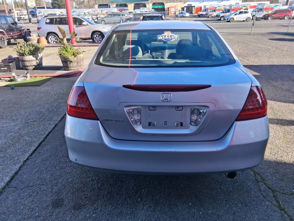 Honda Accord LX sedan AT 2006