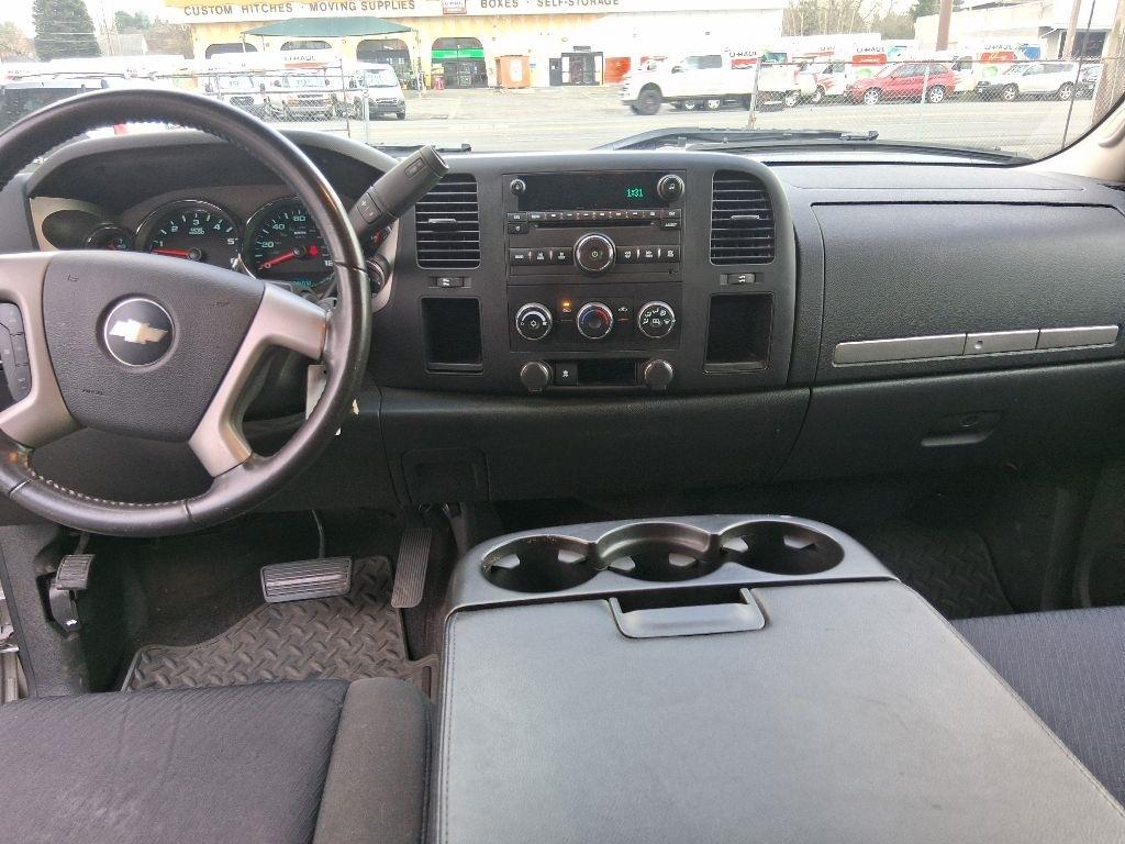 Chevrolet Silverado 1500 LT1 Crew Cab 2WD 2010