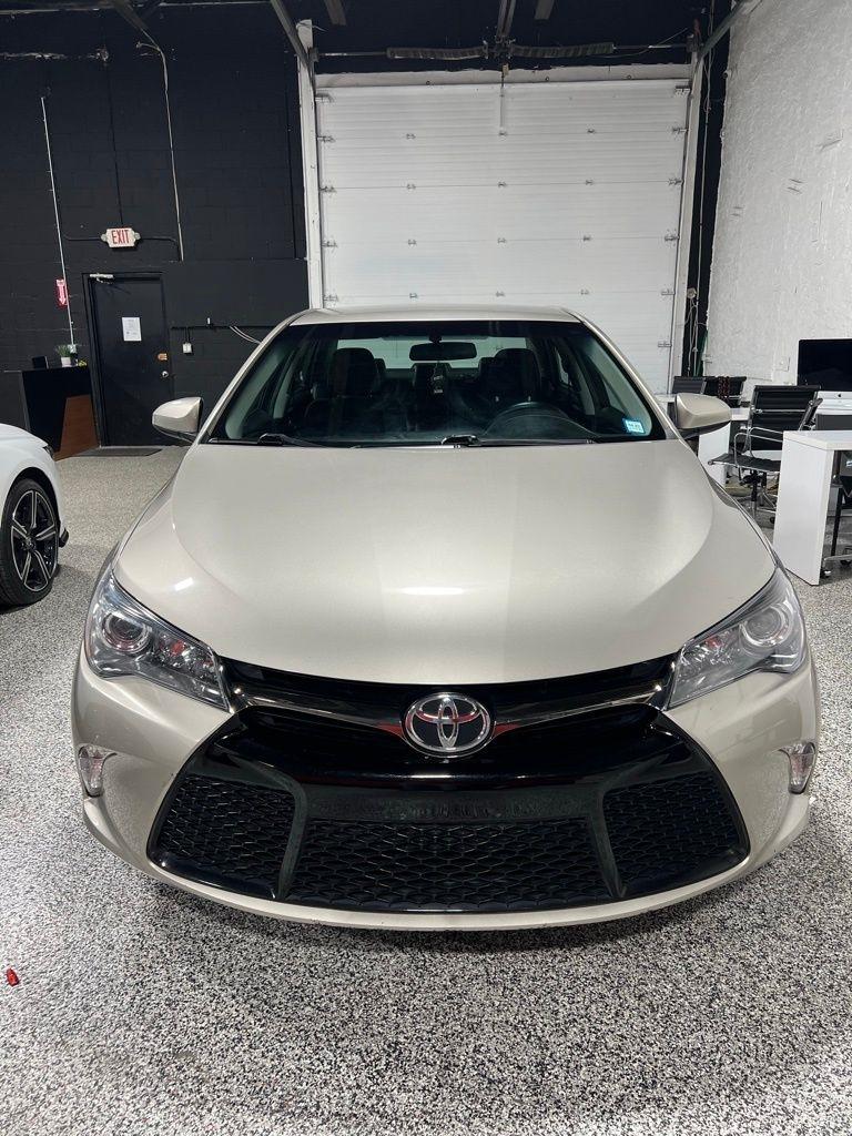 Toyota Camry LE 2017