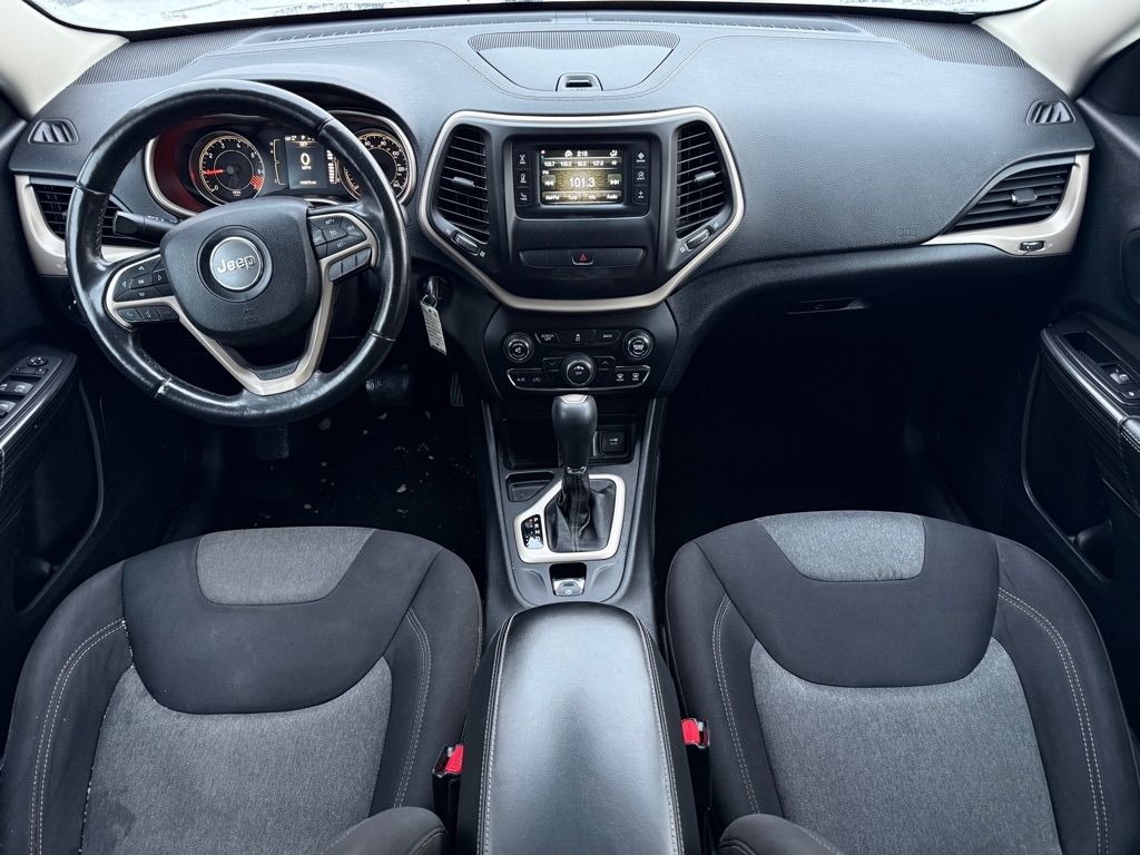 Jeep Cherokee Latitude FWD 2014