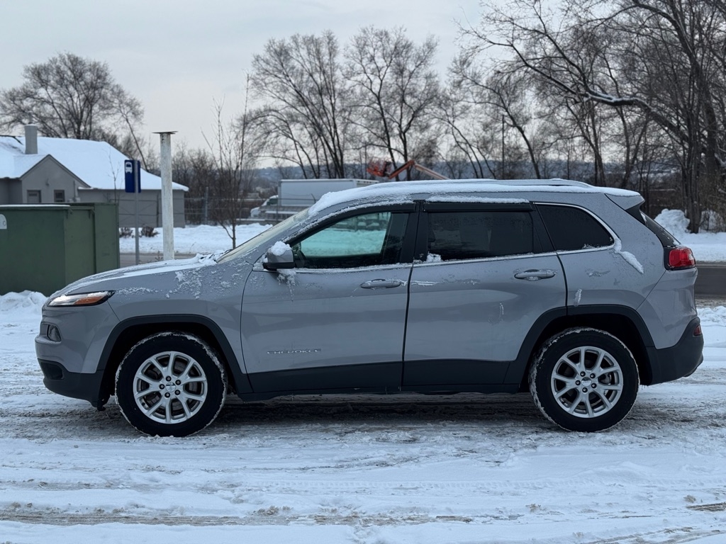 Jeep Cherokee Latitude FWD 2014