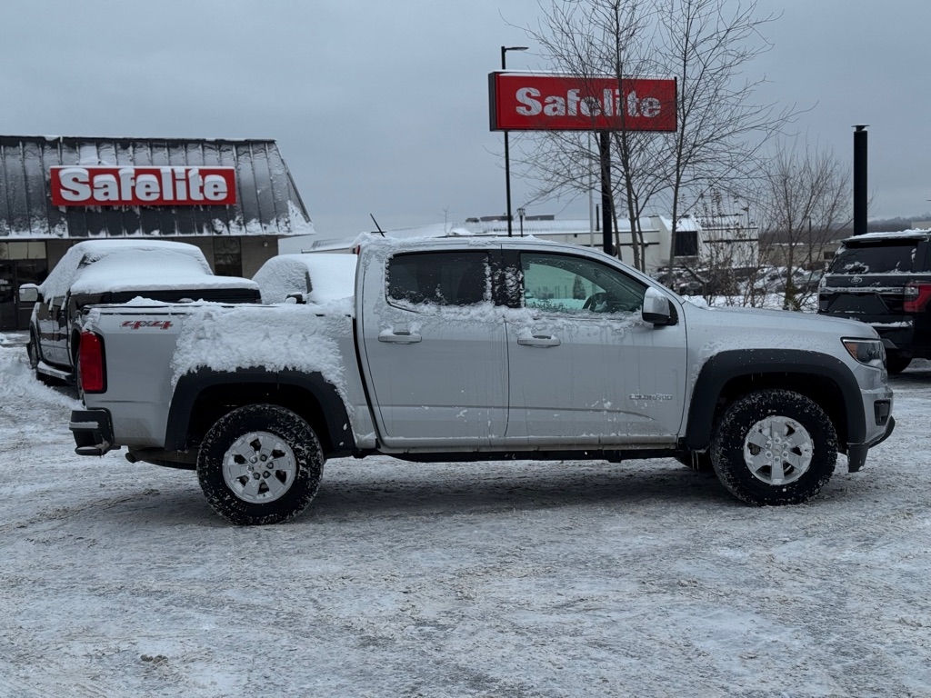Chevrolet Colorado Work Truck Crew Cab 4WD Short Box 2020