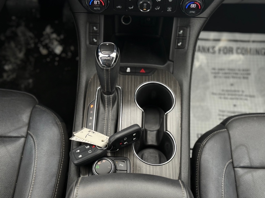 GMC Acadia SLT-2 FWD 2017