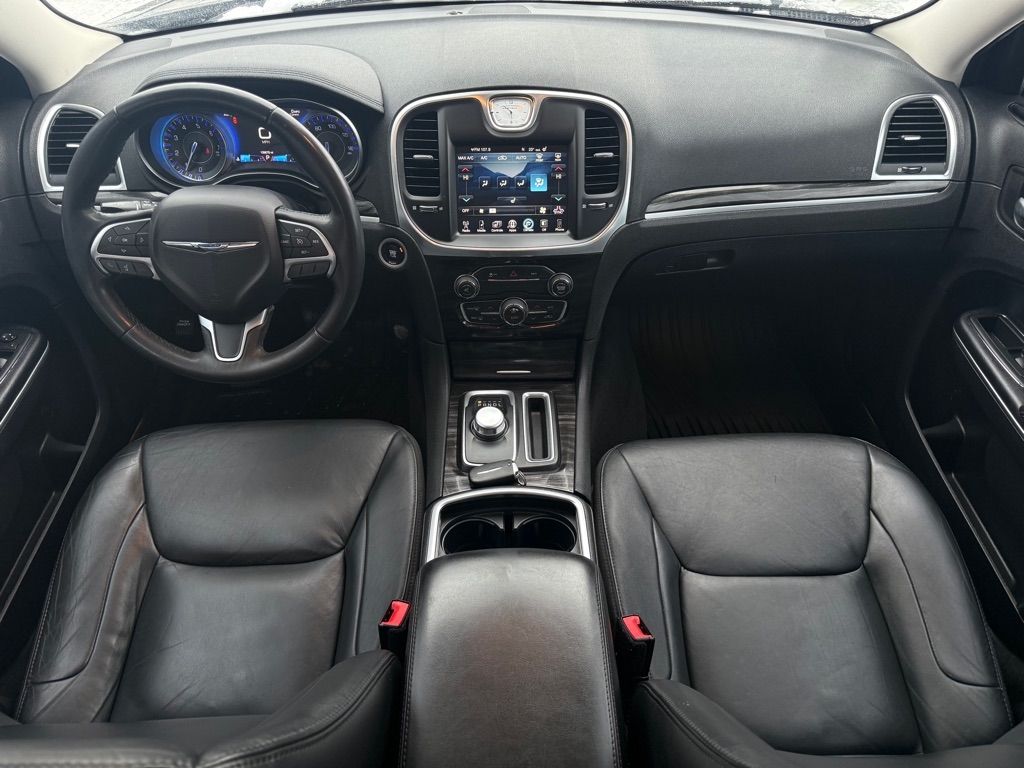 Chrysler 300 Limited AWD 2015