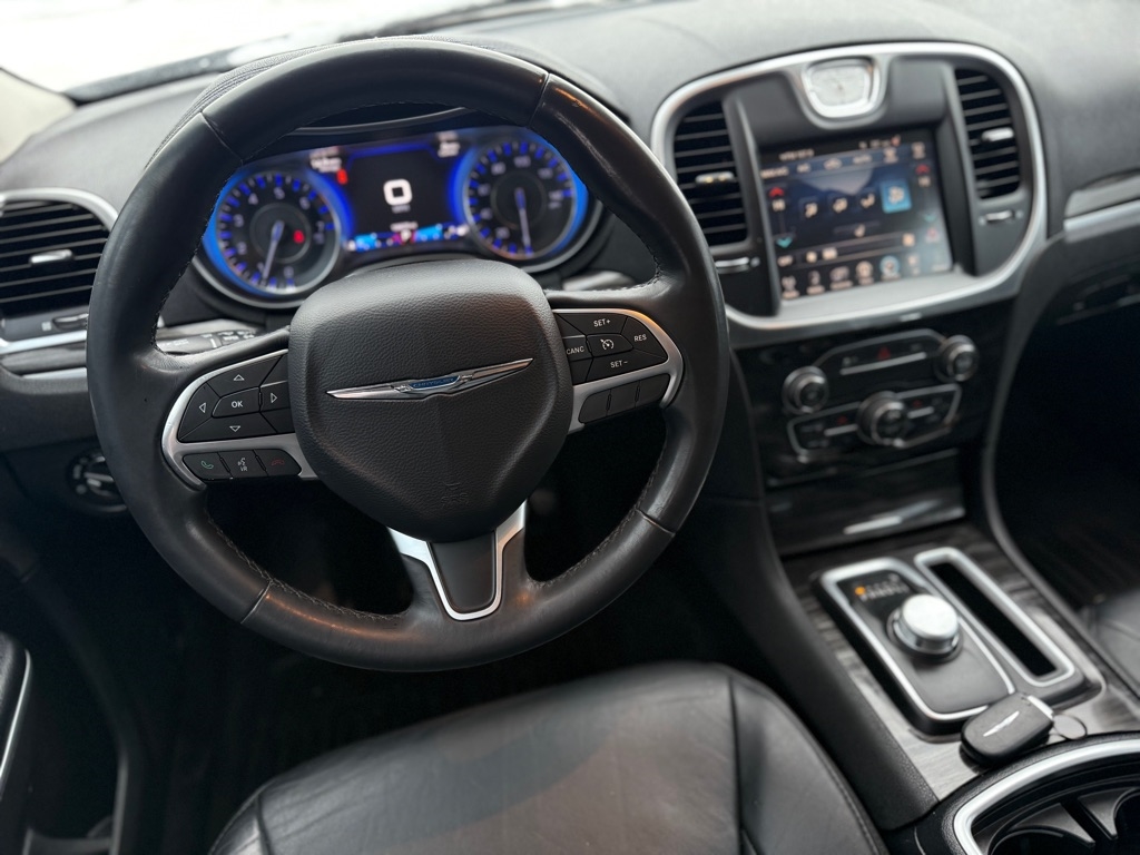 Chrysler 300 Limited AWD 2015