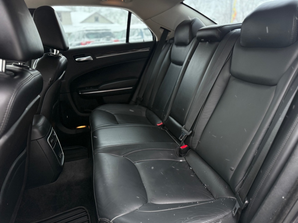 Chrysler 300 Limited AWD 2015